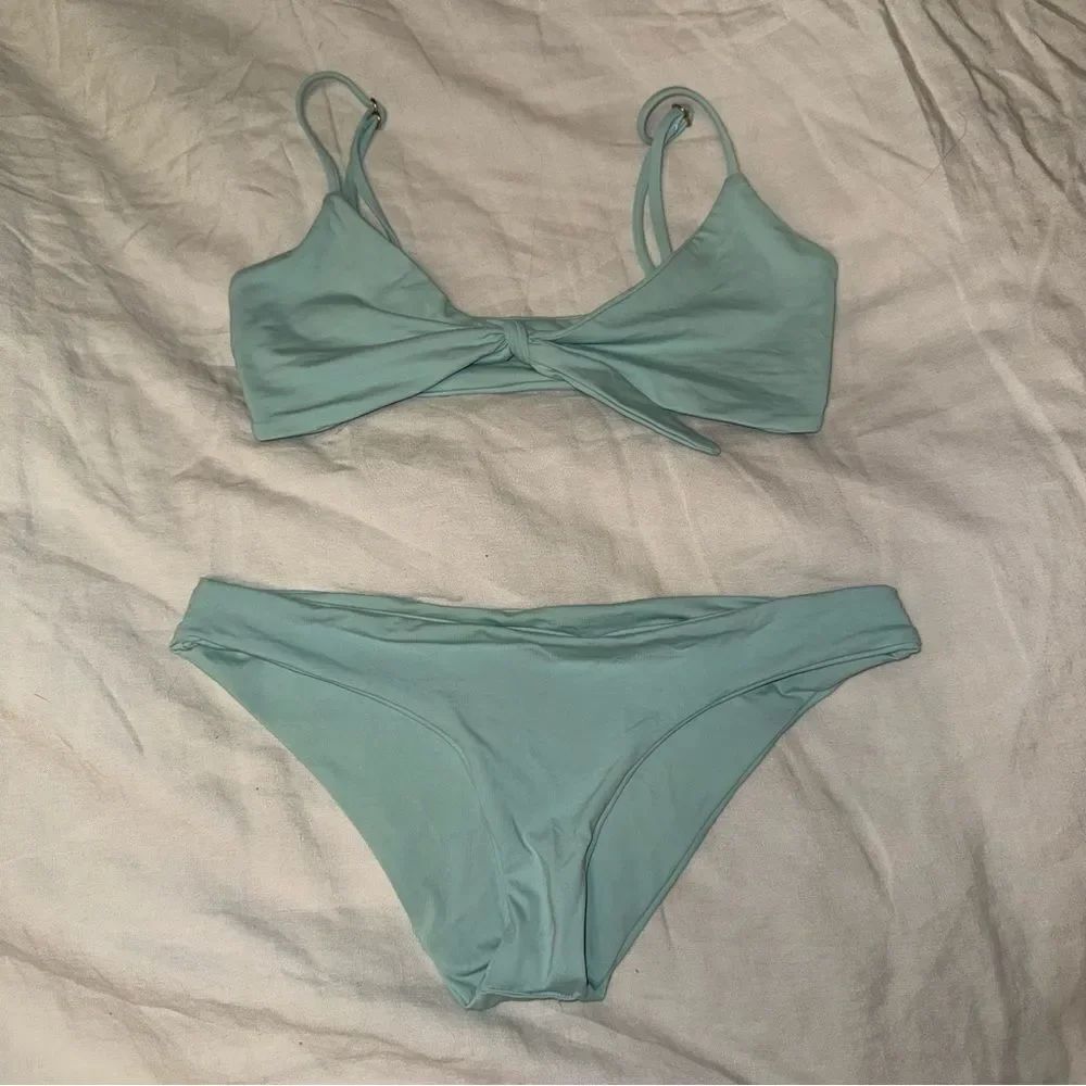 L*space tie front bikini set - size xs